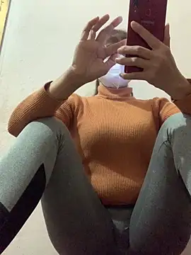 YANINA120 online show from February 2026 02:04:02 PM