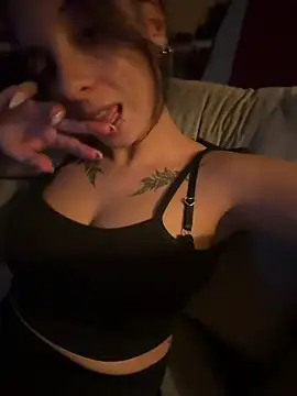 Sweetgirl44hott online show from April 2026 02:21:02 AM