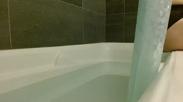 Snapshot of Slottiesun chatting on February 2026 02:05:02 AM Slottiesun online show from February 2026 02:05:02 AM