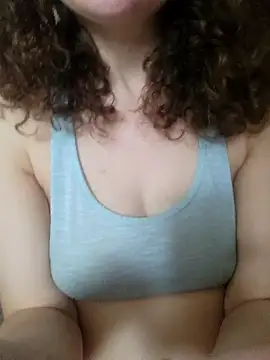 Isa363636 online show from February 2026 03:52:01 PM