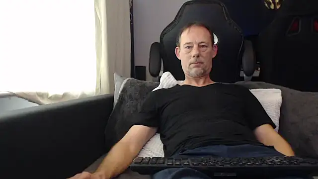 Snapshot of Sexy_Ass_Mike chatting on February 2026 12:52:02 PM Sexy Ass Mike online show from February 2026 12:52:02 PM