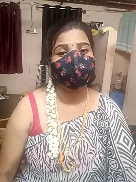 Snapshot of Madhusri_Tamil_Telugu chatting on April 2026 04:11:02 PM Madhusri Tamil Telugu online show from April 2026 04:11:02 PM