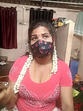 Snapshot of Madhusri_Tamil_Telugu chatting on April 2026 11:49:02 PM Madhusri Tamil Telugu online show from April 2026 11:49:02 PM