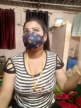 Snapshot of Madhusri_Tamil_Telugu chatting on April 2026 03:03:02 PM Madhusri Tamil Telugu online show from April 2026 03:03:02 PM