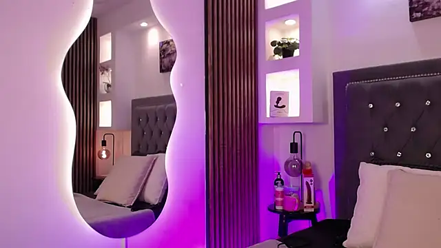 Fancy Vixen online show from March 2026 03:56:01 AM