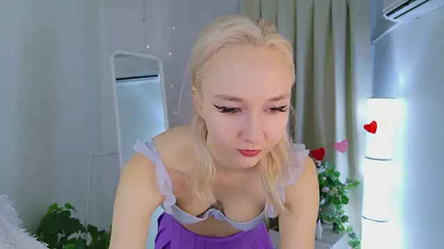 Snapshot of Audrey_Kiss chatting on February 2026 07:03:02 AM Audrey Kiss online show from February 2026 07:03:02 AM