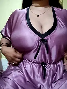 PARI51 online show from February 2026 08:40:01 PM