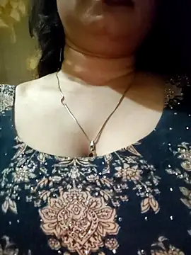 PARI51 online show from June 2026 08:32:02 PM