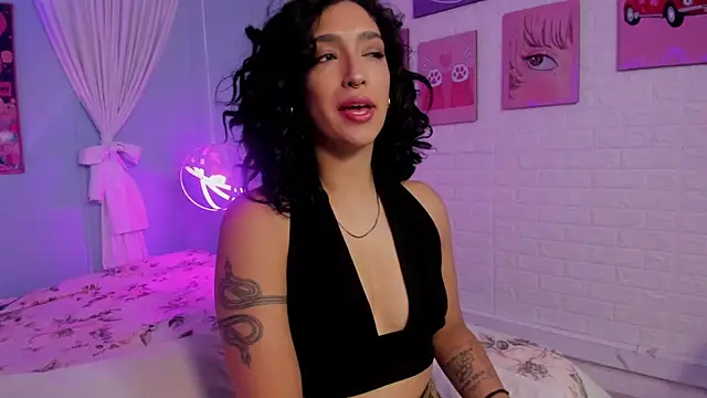 Snapshot of Cleo_Foxx chatting on April 2026 11:41:02 AM Cleo Foxx online show from April 2026 11:41:02 AM