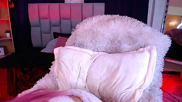 Allissoon  online show from February 2026 11:37:01 AM