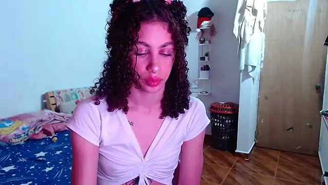 Snapshot of _Shanell chatting on April 2026 07:31:02 PM Shanell online show from April 2026 07:31:02 PM