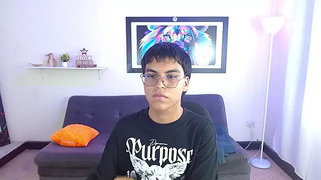 Maecum18 online show from April 2026 08:53:02 PM