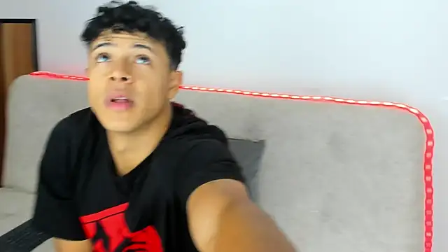 Snapshot of _Alex_Colton chatting on February 2026 10:19:02 PM Alex Colton online show from February 2026 10:19:02 PM