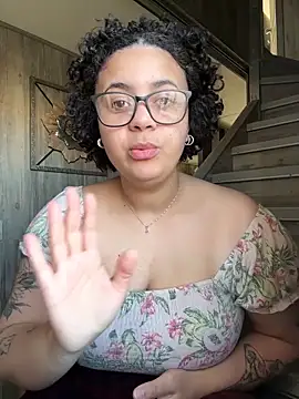 Snapshot of BabyChanntal chatting on March 2026 01:06:02 PM BabyChanntal online show from March 2026 01:06:02 PM