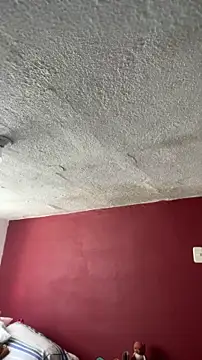 Bamby08 online show from April 2026 06:45:01 PM