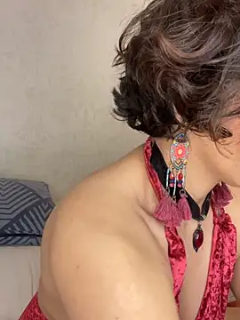 eva luz online show from March 2026 08:38:01 PM