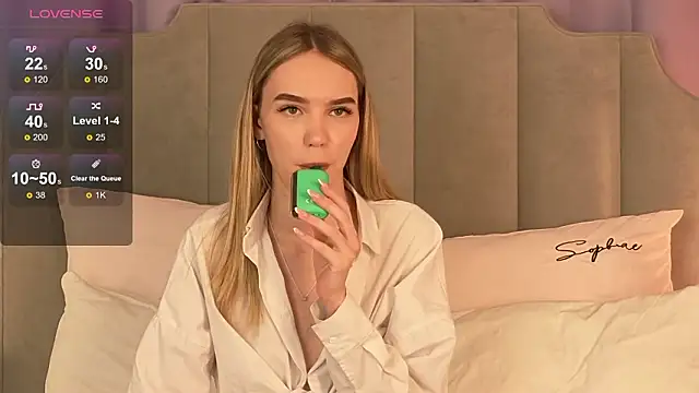 NikkiRyx online show from February 2026 03:59:01 PM