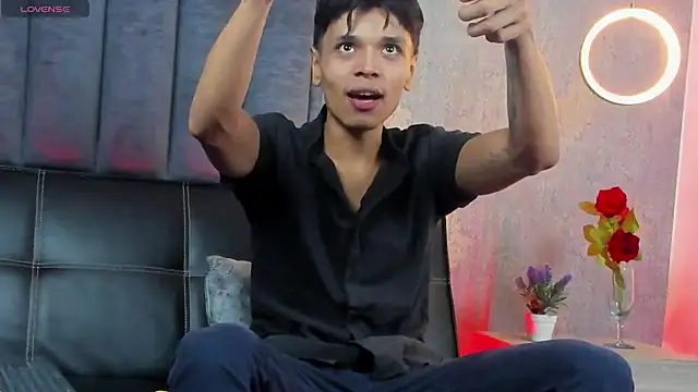 Alejandroo Montenegro online show from March 2026 09:58:02 PM