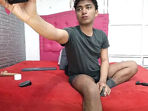 Snapshot of philipsex28 chatting on February 2026 12:28:01 AM philipsex28 online show from February 2026 12:28:01 AM