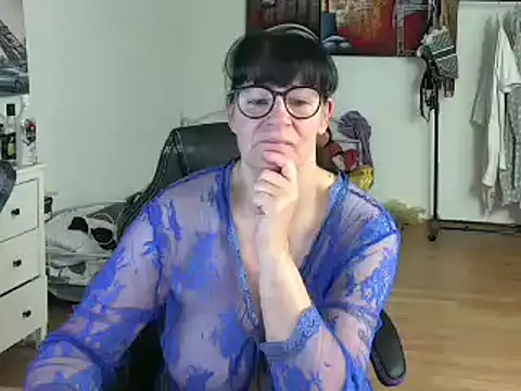 Sylly online show from March 2025 07:59:01 AM