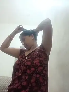 Snapshot of punamji_sexe chatting on May 2026 05:05:01 AM punamji sexe online show from May 2026 05:05:01 AM