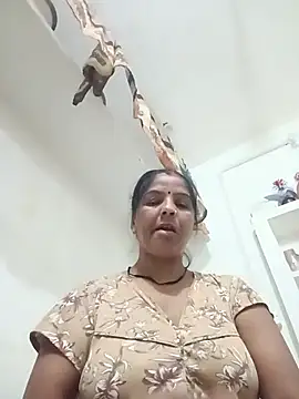 Snapshot of punamji_sexe chatting on May 2026 02:40:02 AM punamji sexe online show from May 2026 02:40:02 AM