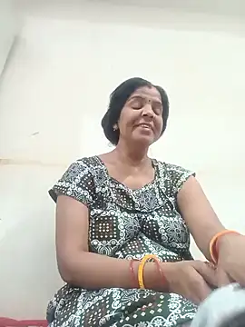 Snapshot of punamji_sexe chatting on May 2026 12:11:02 PM punamji sexe online show from May 2026 12:11:02 PM