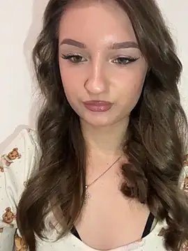 Snapshot of Green_eyes_lady chatting on February 2026 11:53:02 AM Green eyes lady online show from February 2026 11:53:02 AM