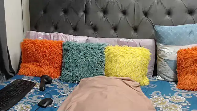 DickDivaXX online show from February 2026 06:26:01 AM