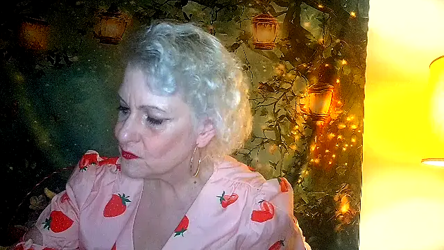 Blondie the librarian online show from April 2026 01:54:01 AM