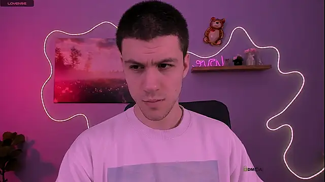 neo raze online show from March 2026 06:52:01 PM