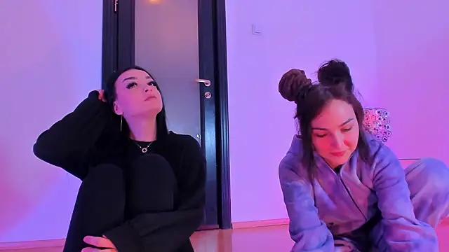 Snapshot of Peanaughty chatting on February 2026 05:55:02 AM Peanaughty online show from February 2026 05:55:02 AM