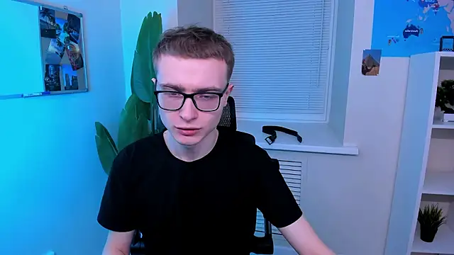 Snapshot of Emmit_Barker chatting on March 2026 10:20:01 AM Emmit Barker online show from March 2026 10:20:01 AM