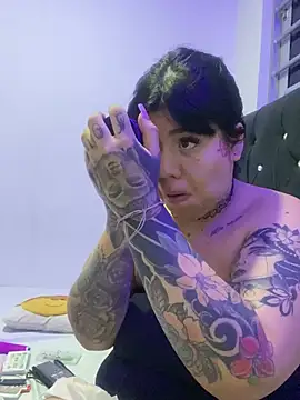 Snapshot of Luna_bigtitss777 chatting on February 2026 02:46:01 PM Luna bigtitss777 online show from February 2026 02:46:01 PM