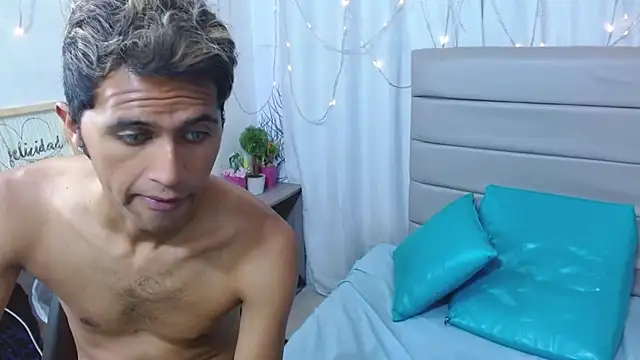 Cecilia and Carlos online show from February 2026 06:26:01 AM