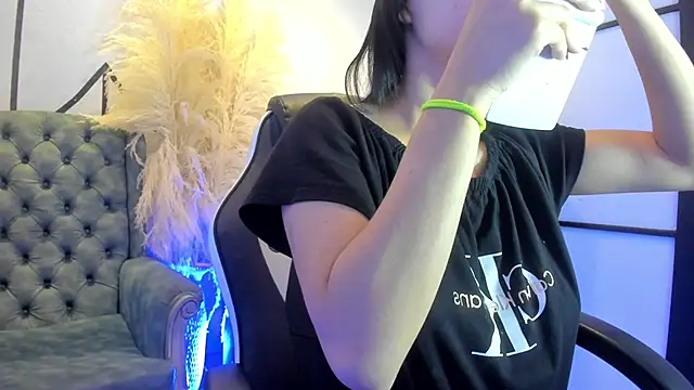 Snapshot of GemmaBrown chatting on February 2026 12:23:02 PM GemmaBrown online show from February 2026 12:23:02 PM