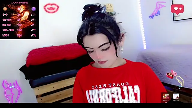 NathalialLooes online show from March 2026 05:14:02 AM