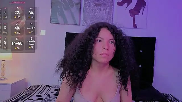 Zoe-yanin online show from February 2026 06:42:01 PM