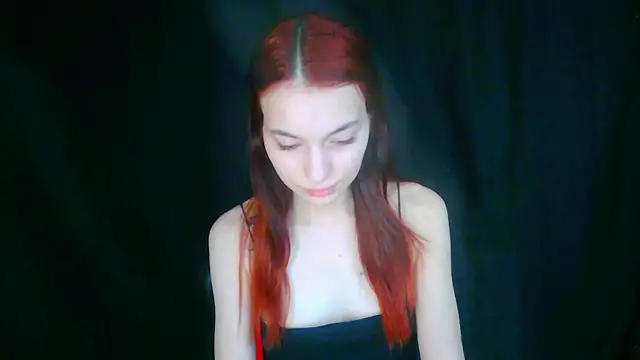 Snapshot of liza__kitty chatting on May 2026 01:32:02 AM liza kitty online show from May 2026 01:32:02 AM