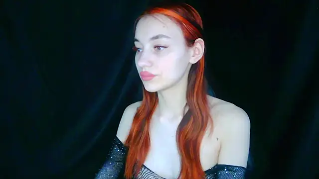 Snapshot of liza__kitty chatting on May 2026 03:45:02 AM liza kitty online show from May 2026 03:45:02 AM