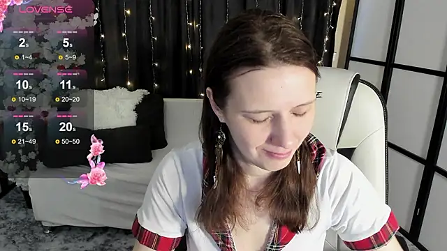 Snapshot of Kathrine_Meyer chatting on February 2026 02:05:02 AM Kathrine Meyer online show from February 2026 02:05:02 AM