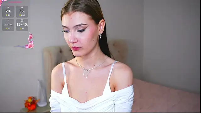 Snapshot of Emily_Cesoni chatting on February 2026 05:09:02 PM Emily Cesoni online show from February 2026 05:09:02 PM