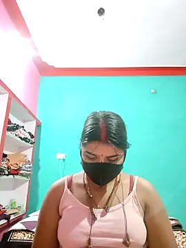 Divyanshi hott online show from February 2026 02:01:02 PM
