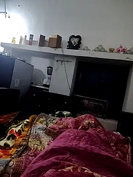 Divyanshi hott online show from February 2026 04:32:01 PM