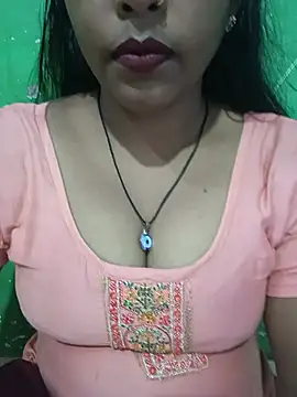 Snapshot of Parul-009 chatting on June 2026 06:07:01 AM Parul-009 online show from June 2026 06:07:01 AM