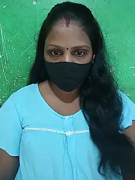 Snapshot of Parul-009 chatting on July 2026 05:45:02 AM Parul-009 online show from July 2026 05:45:02 AM
