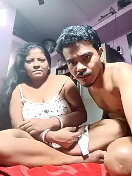 Snapshot of Fetish-Couple2 chatting on February 2026 10:35:01 AM Fetish-Couple2 online show from February 2026 10:35:01 AM