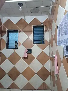 barbon30 online show from March 2026 09:40:01 PM