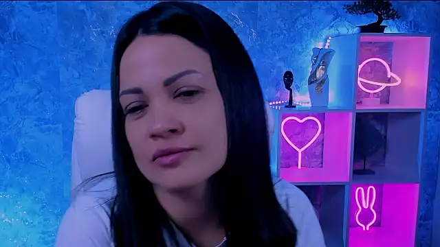 karolina robinson online show from March 2026 04:13:01 PM