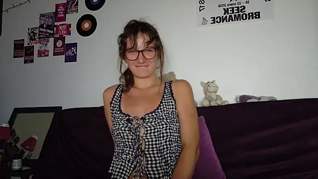 Snapshot of cosmic404 chatting on July 2026 07:51:02 PM cosmic404 online show from July 2026 07:51:02 PM